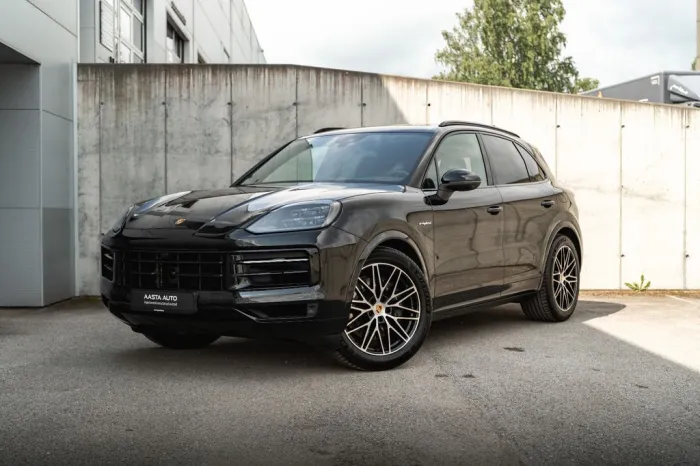 Porsche Cayenne E-Hybrid SoftClose-HDMatrix-APPROVED