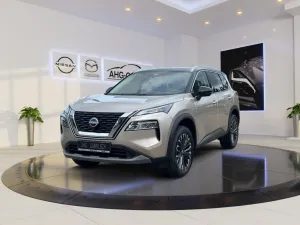 Nissan X-Trail n-con., RF-Kamera, Parkpilot