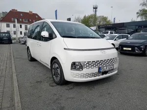 Hyundai STARIA 9-Sitzer HEV 6-AT TREND 18Alu, Park-P., E