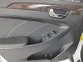 DFSK Fengon 580 1.5 CVT 107 kW Navi Dashcam 7 Sitze