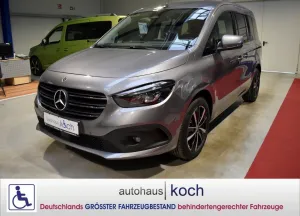 Mercedes-Benz T-Klasse 180 EU6d rollstuhlgerecht