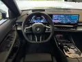 BMW 520 i+MSPORT+HEADUP+ANHÄNG.KUPPL.+STANDHZ.+PANO+