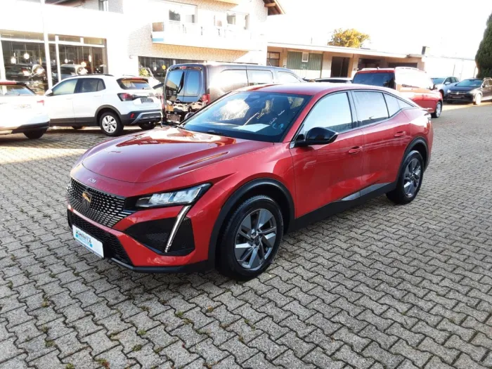 Peugeot 408 PureTech 130 EAT8 Allure