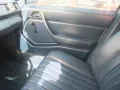 Mercedes-Benz E 230
