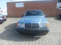 Mercedes-Benz E 230