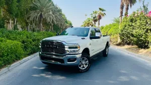 Dodge CLEAN CARFAX*LARAMIE*2500*6,7L DIESEL*UNFALLFREI
