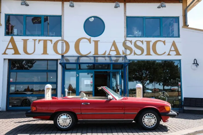 Mercedes-Benz 560 SL Cab
