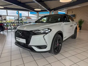 DS Automobiles DS3 Crossback Performance Line - Kamera - ACC