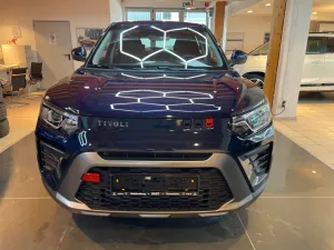 KGM TIVOLI Essential 6/MT AWD    4x4