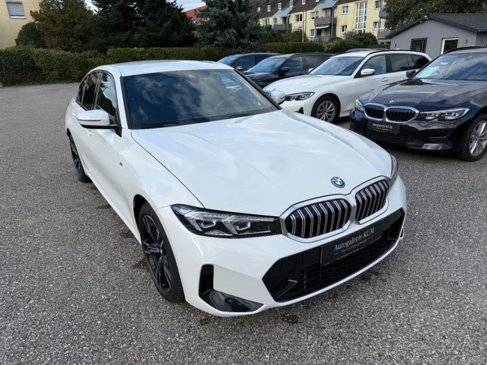 BMW 330e Lim / M Sport / LEDER / KAMERA / HIFI / DAB