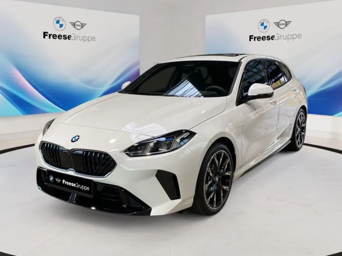 BMW 120 AHK 360° HEAD-UP PANO RFK HIFI LENKRADHZ LED