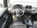 BMW 218i Active Tourer Advantage