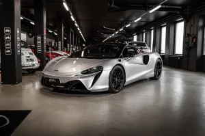 McLaren TechLux, Sport Exhaust, Technology, Lift