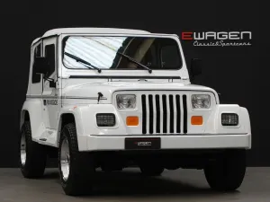 Jeep Wrangler YJ 4.0 Renegade *1. Hand*1. Lack*46Tkm*