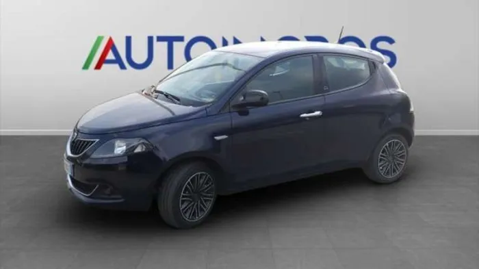 Lancia Ypsilon 1.0 FireFly Hybrid Gold