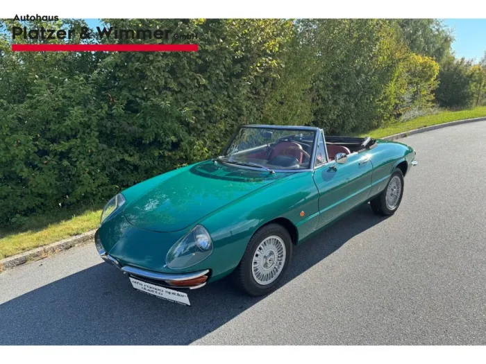 Alfa Romeo Spider Duetto 1600 - Rundheck