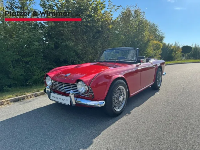Triumph TR4 Roadster