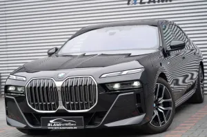 BMW 740d xDrive M Sport SKYLOUNGE ICONIC 360 HUD B&W