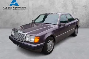 Mercedes-Benz E 230 E 230 (124.023)