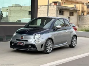 Abarth ABARTH 695 1.4 Turbo T-Jet Rivale