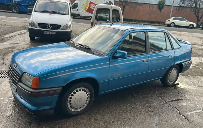 Opel Kadett 1.8gt 112hp