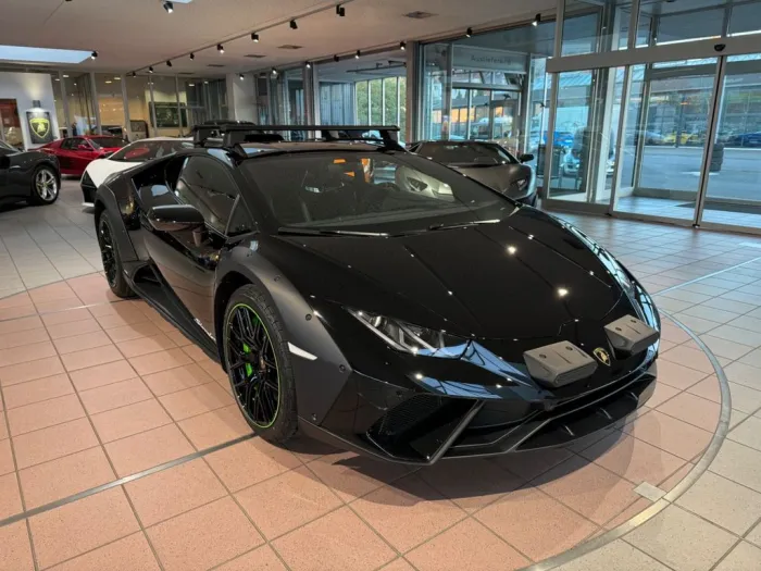 Lamborghini Huracán Sterrato  