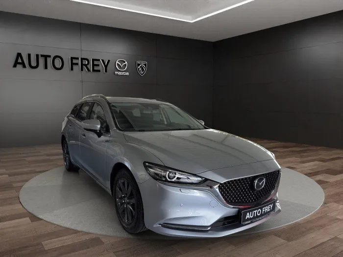 Mazda 6 2.0L SKYACTIV G 165 CENTER-LINE LED KAMERA