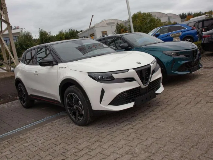 Alfa Romeo Junior Junior 1.2 VGT Ibrida Speciale