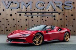Ferrari SF90 Spider *LIFT*CARPLAY*AFS*TWO-TONE*CARBON*