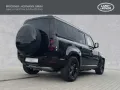 Land Rover Defender 110 D300 X-Dynamic SE