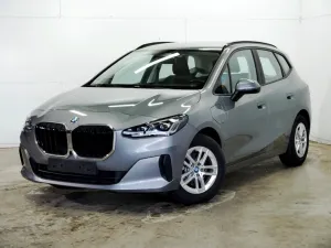 BMW 225 Active Tourer e xDrive HeadUp360°Kam Driving