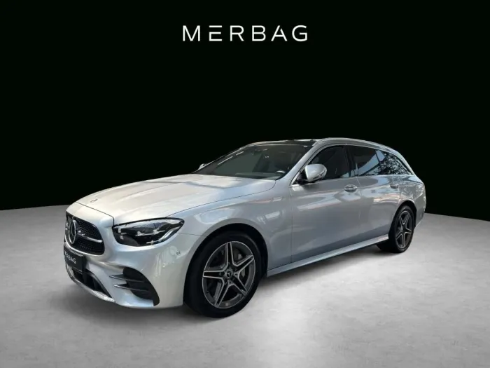 Mercedes-Benz E 300 de T-Modell AMG Line ACC LED Navi Pano SD