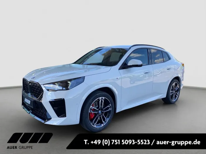 BMW X2 sDrive18d (M-Sport Navi LED AHK Shz PDC MFL)