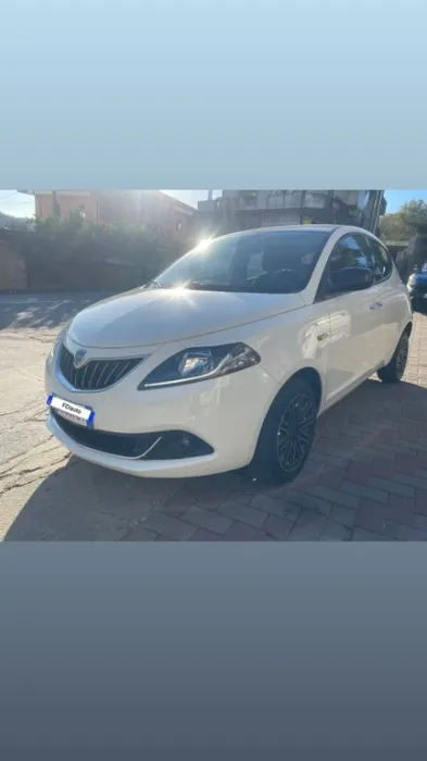 Other Lancia Ypsilon 1.0 FireFly 5 porte S&S Hybrid Go