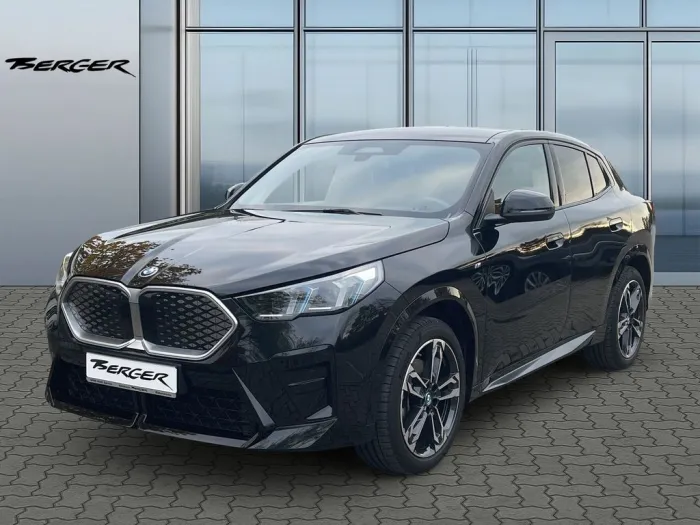 BMW iX2 30xDrive M Sport ehem. UPE € 71.980,-