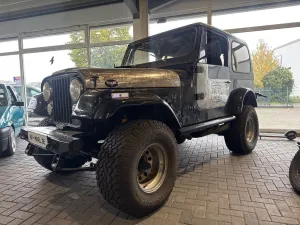 Jeep CJ 7 V8 Automatik 340 PS H-KENNZ Frame Off rest.
