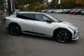 Kia EV4 FB Fastback 81 GT-line. Glasdach Mattlack