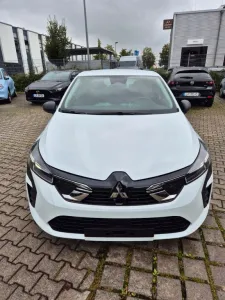 Mitsubishi Colt 1.0 Benziner BASIS