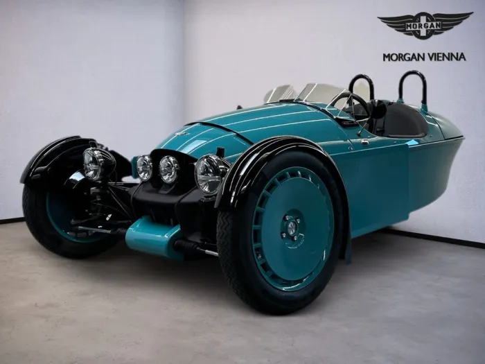 Morgan Super-3 / Eden Blue / Ford Dragon Motor