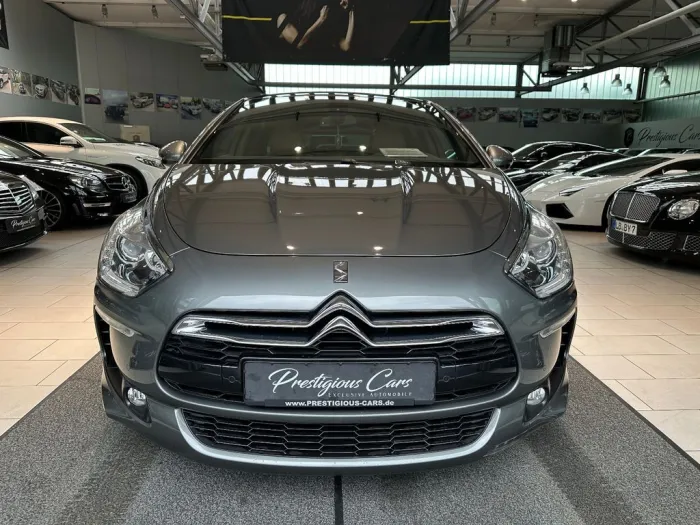 Citroën DS5 SoChic Pano Leder Braun Shz Steuerkette NEU!