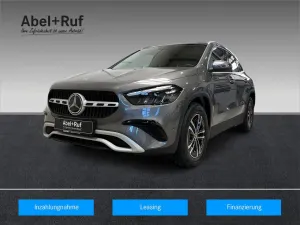 Mercedes-Benz GLA 200 d LED+Rückfahrkamera+Tempomat+Shz+AHK