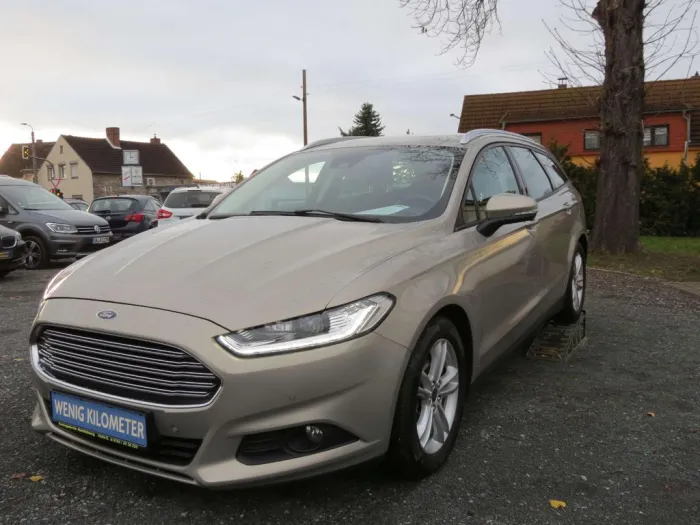 Ford Mondeo Turnier Aut.  SHZ.  Temp.LED   SR+WR