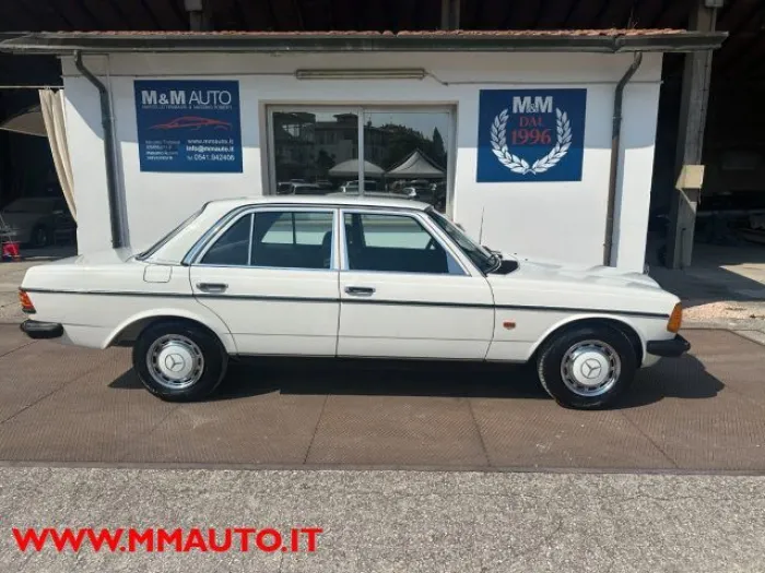 Mercedes-Benz MERCEDES-BENZ 200 200 !!!!!!
