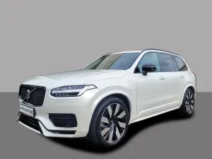 Volvo XC90 T8 Ultra Dark*Luft*Massage*B&W