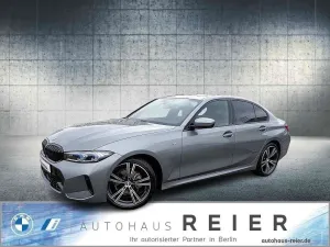 BMW 320i MSportpaket,Nav,HUD,GSD,ACC,HiFi,LED