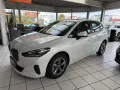 BMW 218 d Active Tourer Panoramadach Innovation