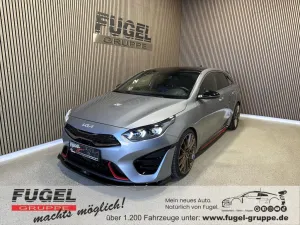 Kia ProCee'd 1.6 T-GDI DCT GT Bastuck-Pano-Navi-virt