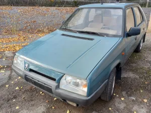 Skoda Favorit als Klassiker grau 1,3 54 PS Bj. 1991