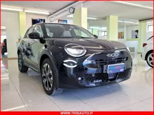 Fiat FIAT 600 1.2 T-GEN3 MHEV DCT La Prima NEOPATENTA