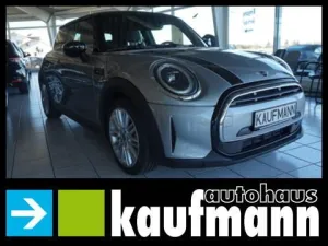 MINI COOPER 1,5 CAMDEN LEDER NAVI LED SHZ TEMPOMAT 17